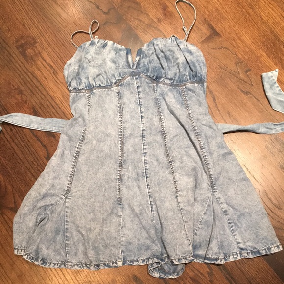 NWT Promesa Counting Clouds Acid-Wash Denim Skirt Romper. Size L - Picture 10 of 12